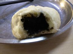 黑芝麻包-老陶包子铺(南大西南村店)