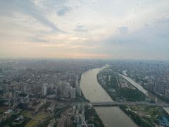 -广州塔卢特斯法国旋转餐厅