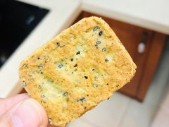 手工海苔芝麻酥-佟小曼手工茶饼坊(鼓浪屿1店)