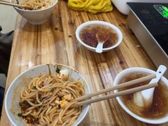 -辣辣小吃豆花米线(大观篆新农贸市场店)