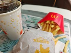 -麦当劳(东方时代广场分店)