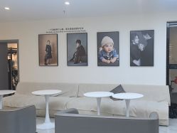 -小熊维尼高端儿童摄影(南山店)