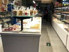 面包甜点陈列柜-金凤成祥(草桥店)