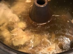 -云海肴·汽锅鸡·云南菜(天山百盛优客店)