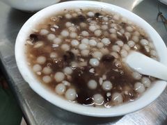 -芳婆糕团店(王府大街店)