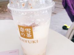 -奈雪的茶(华侨城创意园店)