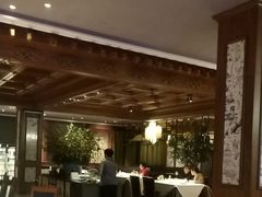 -八府香鸭·啫啫煲(华山路店)