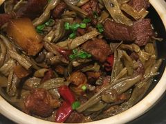 -巴蜀风情(西溪欢乐城店)