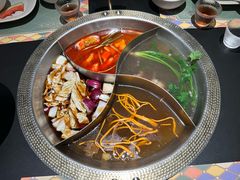 -廖掌柜·重庆鲜货火锅(上海首店)