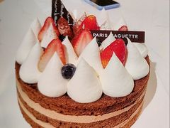 莓满红丝绒奶油芝士蛋糕-巴黎贝甜(卫清西路店)