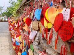 -百里峡七彩艺术小镇