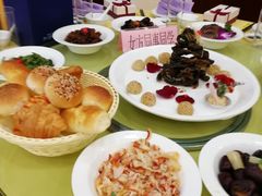 -山明水秀大饭店