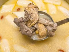 -煲王粤菜餐厅(中侨中心店)