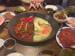 -萍姐火锅·公路夜市(武汉首店)