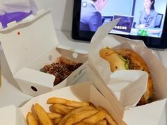-必胜客(东部星悦天地店)