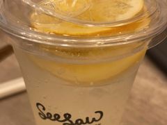 -Seesaw Coffee(上海国金中心店)