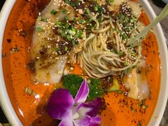 -三人行骨头王火锅(长寿店)