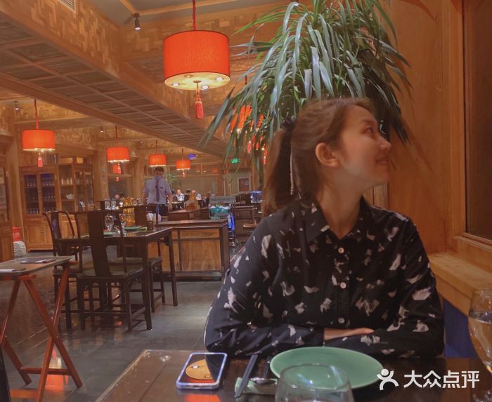 那家山城(樱桃园店)大堂图片