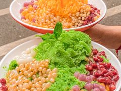 -四小区火锅·巷子里的重庆火锅(花照壁店)