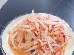 -周良天山牛杂城(天山路总店)