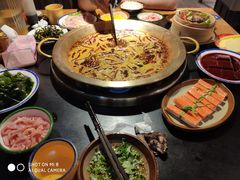 -王婆乔鲜鱼自助火锅(蜀汉路店)