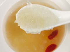 -燕庭·纯燕窝·甜品下午茶(南京西路店)