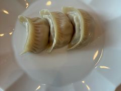 虾仁鲜肉锅贴-上海总会SHANGHAICLUB(兴业太古汇店)