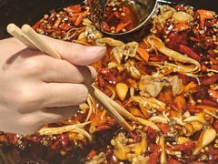 -何师傅美蛙鱼头(汉街店)