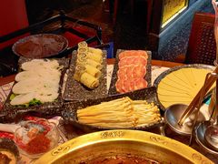 -哥老官重庆美蛙鱼头(日月光店)