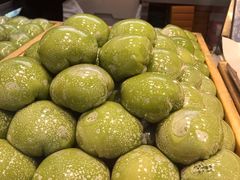 蛋黄肉松青团-沈大成(城隍庙店)