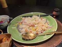 -得意咚瓜·顺德鱼生·冬瓜火锅(深圳首店)