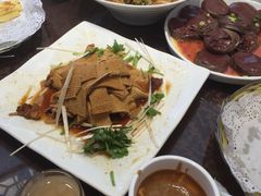 -吴记酱骨炖菜馆(西大直街店)