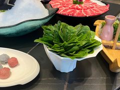 -鼎泰亨·海鲜牛肉餐厅(滨江店)
