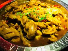 鸡翅煲-胖哥俩肉蟹煲(悦荟广场店)
