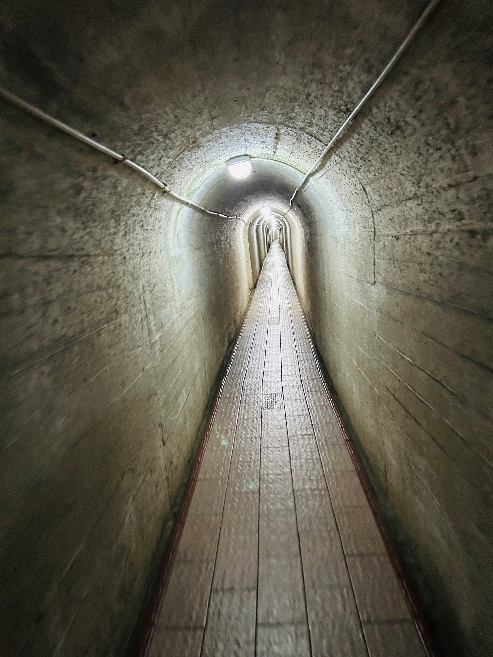 全长两百多米的隧道