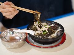 -刚砂锅鸡丝米线