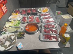 -张哞哞·鲜切牛肉自助火锅(高德置地店)