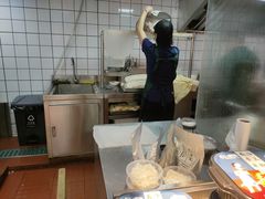 -呷佬·长沙手工米粉(金沙江路店)
