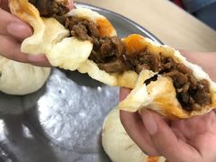麻辣香菇鸡丁包-老陶包子铺(南大西南村店)