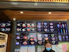 -亮亮面馆(经六路店)