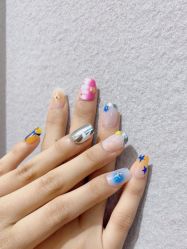 -进巍美甲美睫
