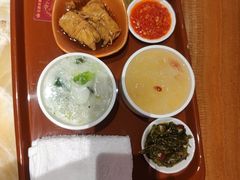 -芜湖白金汉爵大酒店