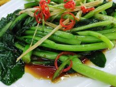 -顶之鲜海鲜餐厅