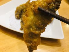 油炸小黄鱼-聚汇三少·龙虾·中餐厅(莫邪路新天地店)