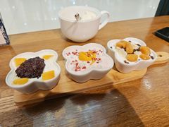 -三花奶奶的甜品(百联嘉定购物中心店)