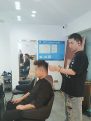 -DX HAIR SALON·发现未知美发沙龙