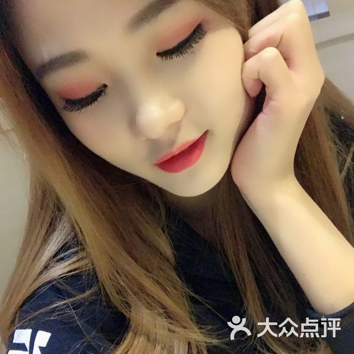 伪妆化妆造型
