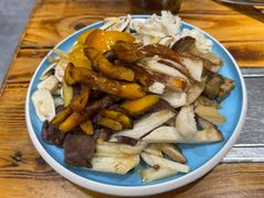 -菌之家·专业纯野生菌火锅·特色炒菌