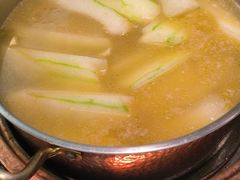 -得意咚瓜·顺德鱼生·冬瓜火锅(深圳首店)