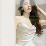 缎面婚纱应该没有女孩能拒绝,强推!!